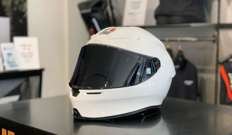 ダイネーゼ福岡 Dainese Fukuoka | オフィシャルWEBサイト | AGV
